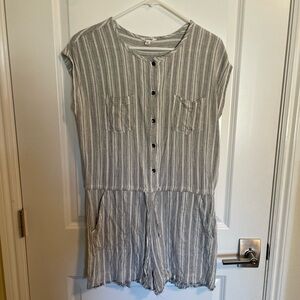 Splendid Linen Blend Striped Romper- sz Small